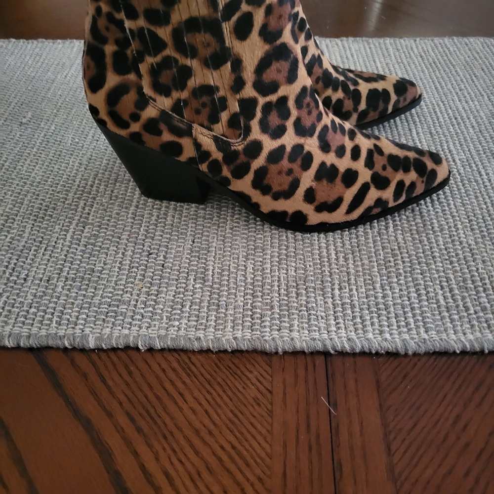 Booties - Picture 3 of 4